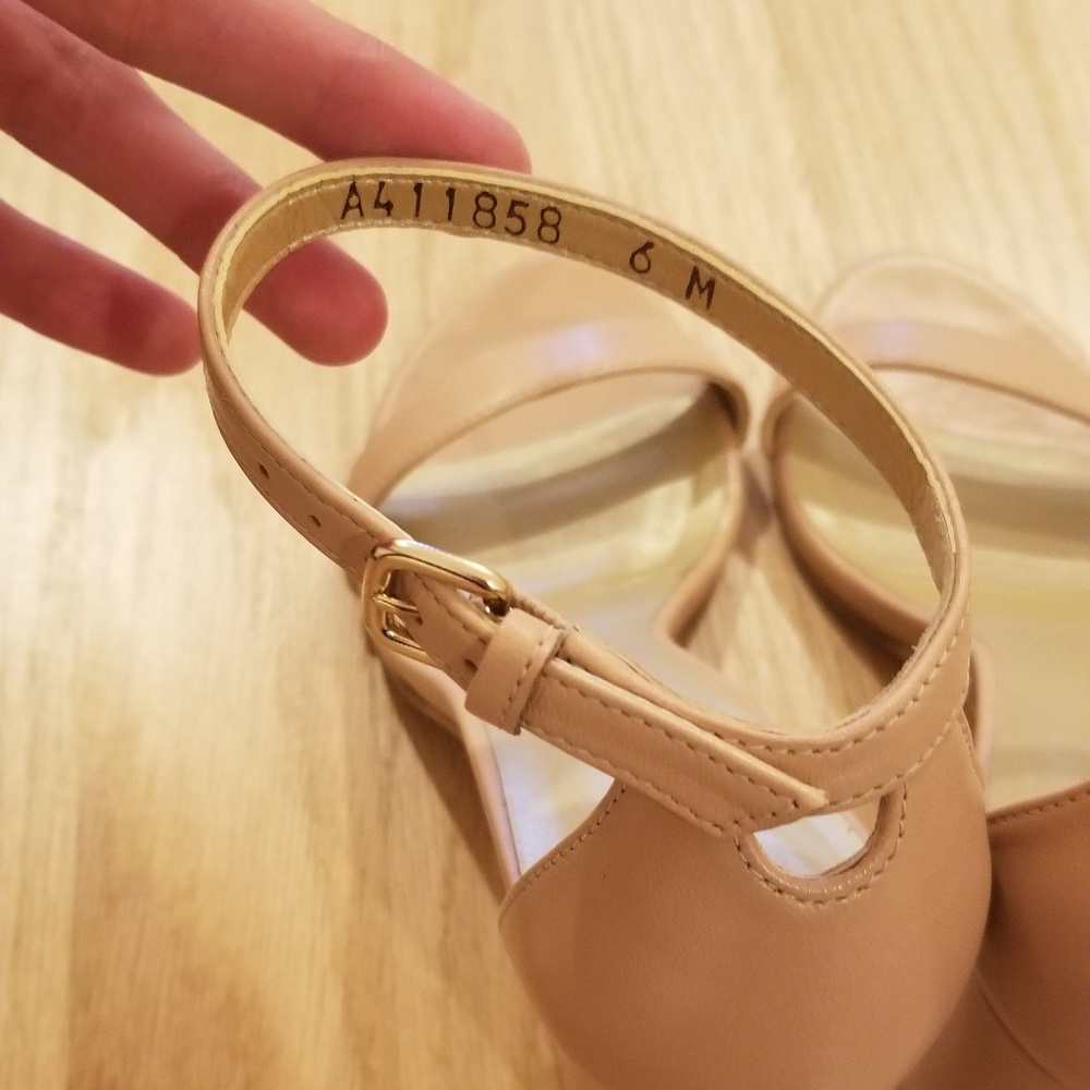 Stuart Weitzman Nearlynude Nude Color Sz 6 - Picture 4 of 8